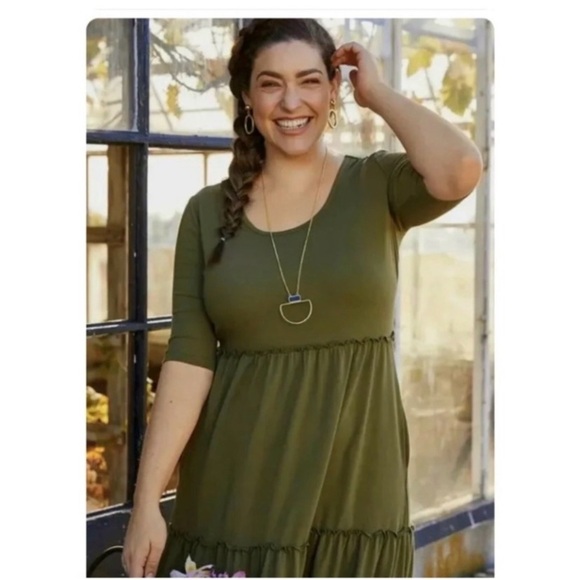 MATILA JANE Olive Tiered Maxi Dress - Picture 2 of 8